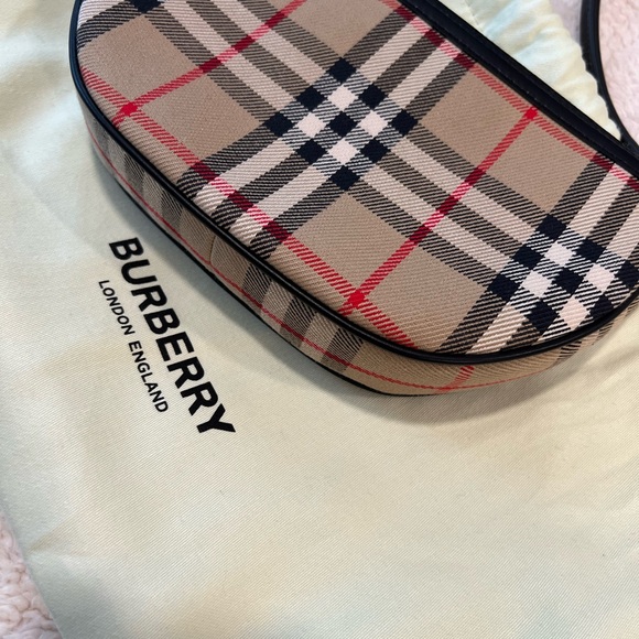 Burberry Olympia Bag - Picture 5 of 5